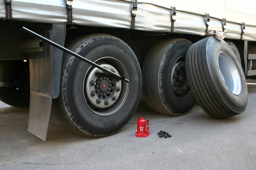 The Importance Of Timely Tire Changes In Towing Situations in Covington, GA The Importance Of Timely Tire Changes In Towing Situations in Covington, GA